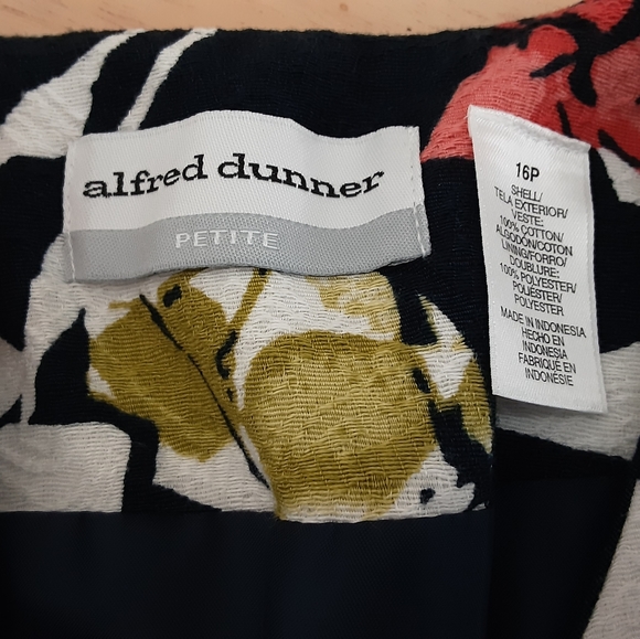 Alfred Dunner - Picture 3 of 5